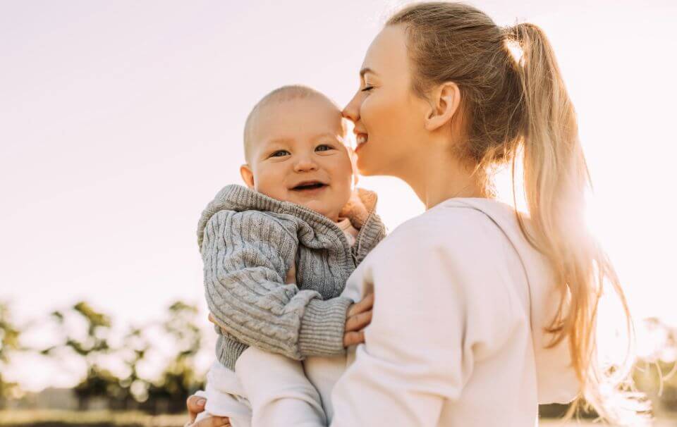 L’importance de la communication non verbale avec bébé